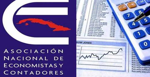 Felicitaciones a los economistas del organismo y miembros de la ANEC